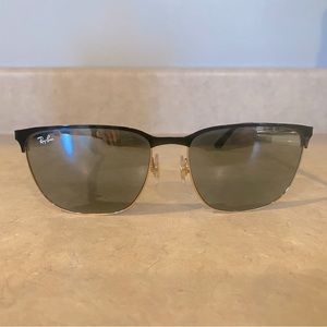 Women’s Ray Ban sunglasses